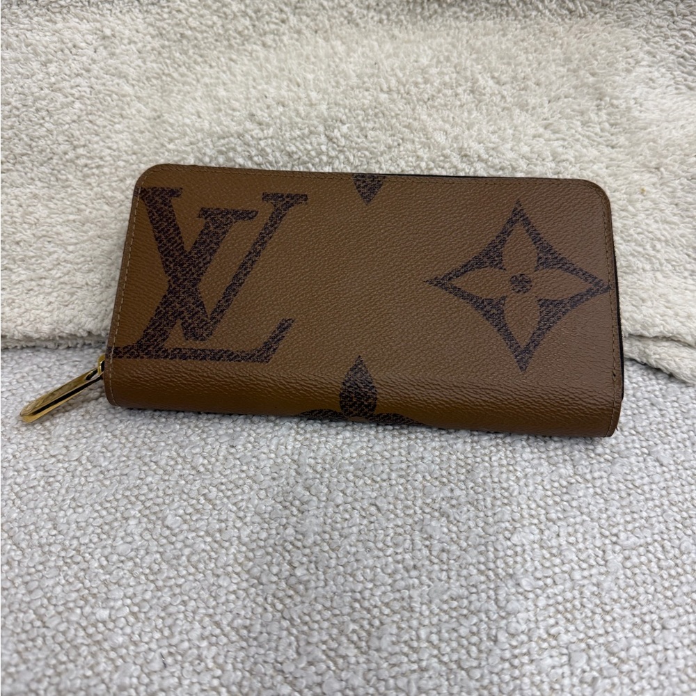Louis Vuitton Tan Monogram Zip Wallet